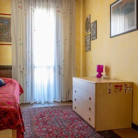 Apartamento Casa Giulia, Ospitar *